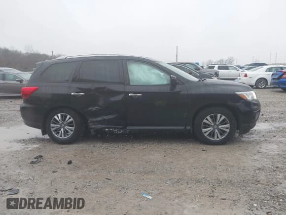 ✅ 2019 Nissan Pathfinder S • VIN: 5N1DR2MM6KC652196 • Lot: 43762210. Listed on IAAI with 53,730 mi. Free auction sales archive from the USA and detailed vehicle history report at DreamBid. Image 13.