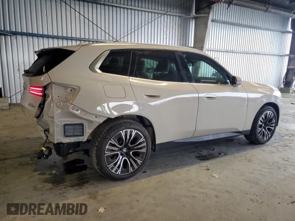 ✅ 2025 BMW X3 30 xDrive • VIN: 5UX53GP0XS9Y52736 • Lot: 81974565. Listed on Copart with 5,376 mi. Free auction sales archive from the USA and detailed vehicle history report at DreamBid. Image 3.
