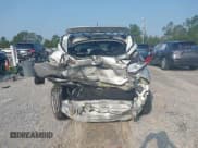 ✅ 2019 Nissan Kicks S • VIN: 3N1CP5CU4KL496112 • Lot: 42391446. Wystawiony na IAAI z przebiegiem 77 019 mil. Bezpłatny archiwum sprzedaży aukcyjnych z USA i szczegółowy raport historii pojazdu na DreamBid. Zdjęcie 17.