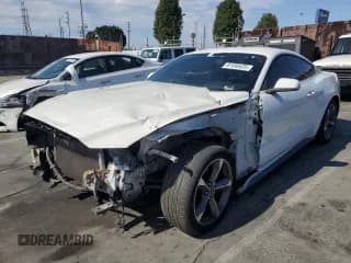 ✅ 2016 Ford Mustang V6 • VIN: 1FA6P8AM1G5292055 • Лот: 87458435. Опубликован ранее на Copart с пробегом 179 293 миль. Бесплатный доступ к архиву аукционных продаж из США и подробный отчёт об истории автомобиля на DreamBid. Изображение 1.