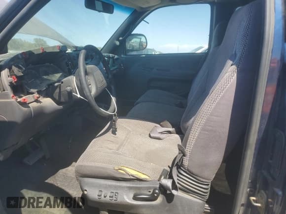 ✅ 2001 Dodge 1500 • VIN: 3B7HC13Z91G184622 • Lot: 64453425. Listed on Copart with 213,864 mi. Free auction sales archive from the USA and detailed vehicle history report at DreamBid. Image 7.