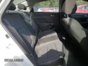 ✅ 2018 Hyundai Accent SEL • VIN: 3KPC24A36JE034993 • Лот: 76023374. Опубликован ранее на Copart с пробегом 85 233 миль. Бесплатный доступ к архиву аукционных продаж из США и подробный отчёт об истории автомобиля на DreamBid. Изображение 10.