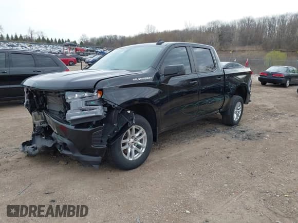 ✅ 2021 Chevrolet Silverado 1500 RST • VIN: 1GCUYEED9MZ419064 • Lot: 42066047. Wystawiony na IAAI z przebiegiem 50 236 mil. Bezpłatny archiwum sprzedaży aukcyjnych z USA i szczegółowy raport historii pojazdu na DreamBid. Zdjęcie 17.