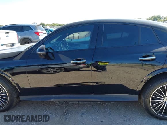 ✅ 2024 Mercedes-Benz GLC 300 • VIN: W1NKJ4HB2RF229849 • Лот: 43479175. Опубликован ранее на IAAI с пробегом 6 487 миль. Бесплатный доступ к архиву аукционных продаж из США и подробный отчёт об истории автомобиля на DreamBid. Изображение 14.