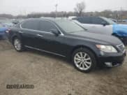✅ 2012 Lexus LS 460 L • VIN: JTHDL5EFXC5004176 • Lot: 81557614. Wystawiony na Copart z przebiegiem 154 382 mil. Bezpłatny archiwum sprzedaży aukcyjnych z USA i szczegółowy raport historii pojazdu na DreamBid. Zdjęcie 4.