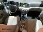 ✅ 2008 Hyundai Accent GLS • VIN: KMHCN46C98U238226 • Лот: 50147745. Опубликован ранее на Copart с пробегом 127 727 миль. Бесплатный доступ к архиву аукционных продаж из США и подробный отчёт об истории автомобиля на DreamBid. Изображение 8.