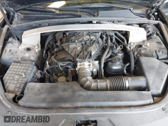 ✅ 2012 Cadillac CTS • VIN: 1G6DC5E55C0140174 • Lot: 42186323. Wystawiony na IAAI z przebiegiem 187 692 mil. Bezpłatny archiwum sprzedaży aukcyjnych z USA i szczegółowy raport historii pojazdu na DreamBid. Zdjęcie 10.