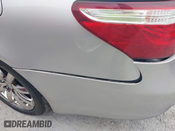 ✅ 2008 Lexus LS 460 • VIN: JTHBL46F785075472 • Lot: 42138764. Listed on IAAI with 187,568 mi. Free auction sales archive from the USA and detailed vehicle history report at DreamBid. Image 17.