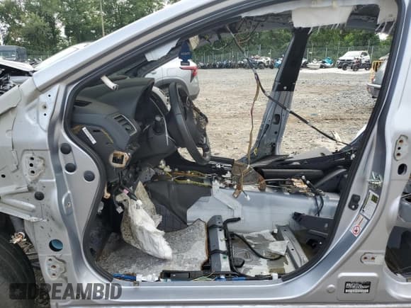 ✅ 2018 Subaru WRX STI • VIN: JF1VA2M6XJ9820621 • Lot: 68940035. Wystawiony na Copart z przebiegiem Nie podano. Bezpłatny archiwum sprzedaży aukcyjnych z USA i szczegółowy raport historii pojazdu na DreamBid. Zdjęcie 7.