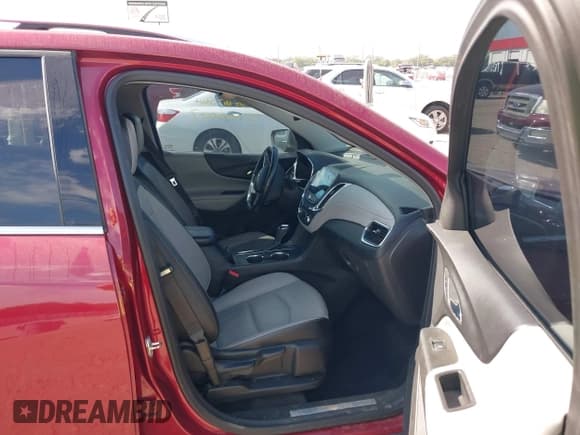 ✅ 2020 Chevrolet Equinox Premier • VIN: 3GNAXNEV4LS659477 • Лот: 43486084. Опубликован ранее на IAAI с пробегом 101 377 миль. Бесплатный доступ к архиву аукционных продаж из США и подробный отчёт об истории автомобиля на DreamBid. Изображение 5.