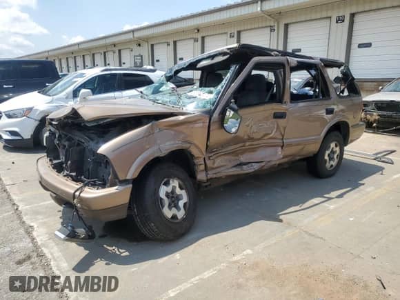 2003 Chevrolet Blazer LS with VIN 1GNDT13X43K108211, listed as a Copart auction lot 66562474 with Not provided miles and Non repairable. Bid and sale history available at DreamBid. Image 1.