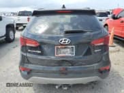 ✅ 2017 Hyundai Santa Fe 2.4L • VIN: 5XYZU3LB9HG389561 • Лот: 57660914. Опубликован ранее на Copart с пробегом 156 229 миль. Бесплатный доступ к архиву аукционных продаж из США и подробный отчёт об истории автомобиля на DreamBid. Изображение 6.