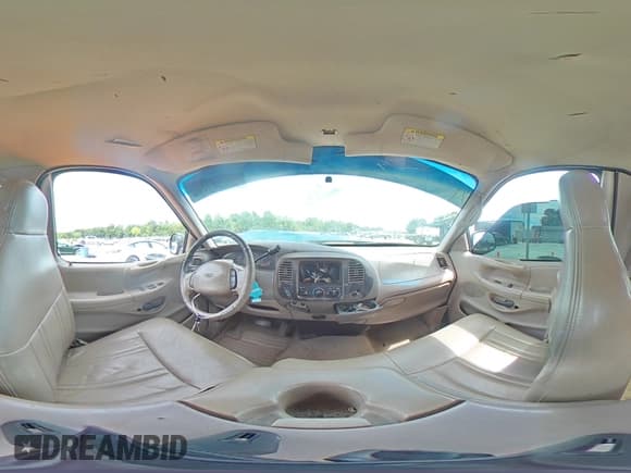 ✅ 1998 Ford F-150 • VIN: 1FTRX18L5WNB23716 • Лот: 69208135. Опубликован ранее на Copart с пробегом 307 937 миль. Бесплатный доступ к архиву аукционных продаж из США и подробный отчёт об истории автомобиля на DreamBid. Изображение 14.