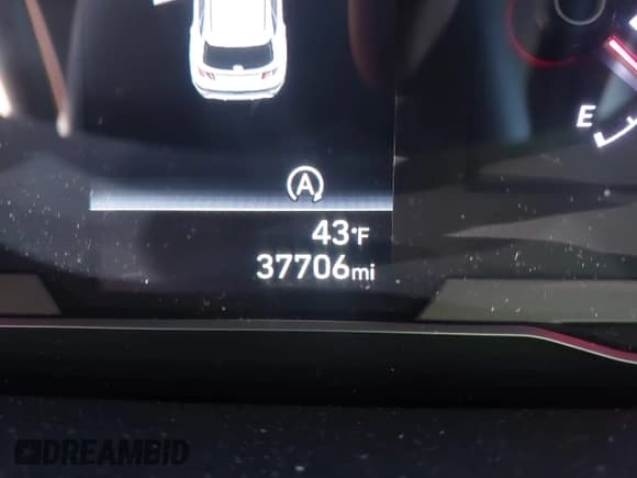 ✅ 2022 Hyundai Tucson SEL • VIN: 5NMJB3AE8NH038111 • Lot: 43515920. Listed on IAAI with 37,706 mi. Free auction sales archive from the USA and detailed vehicle history report at DreamBid. Image 15.