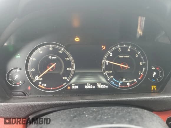 ✅ 2019 BMW 4 Series 430i xDrive • VIN: WBA4W5C59KAE49307 • Lot: 90392555. Listed on Copart with 76,120 mi. Free auction sales archive from the USA and detailed vehicle history report at DreamBid. Image 9.