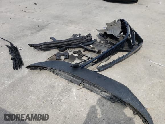 ✅ 2022 Volkswagen Atlas SEL R-Line • VIN: 1V2SE2CAXNC217098 • Лот: 49218465. Опубликован ранее на Copart с пробегом 80 585 миль. Бесплатный доступ к архиву аукционных продаж из США и подробный отчёт об истории автомобиля на DreamBid. Изображение 15.