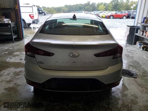 ✅ 2020 Hyundai Elantra SEL • VIN: 5NPD84LF9LH627899 • Lot: 84170625. Listed on Copart with 152,280 mi. Free auction sales archive from the USA and detailed vehicle history report at DreamBid. Image 6.