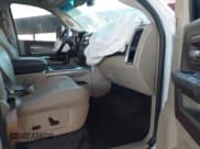 ✅ 2018 Ram 2500 Laramie • VIN: 3C6UR5FL0JG115269 • Lot: 41310111. Wystawiony na IAAI z przebiegiem 134 756 mil. Bezpłatny archiwum sprzedaży aukcyjnych z USA i szczegółowy raport historii pojazdu na DreamBid. Zdjęcie 5.