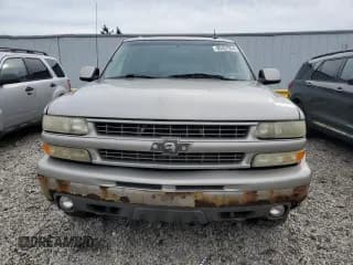 ✅ 2004 Chevrolet Suburban Z71 • VIN: 3GNFK16Z14G116946 • Лот: 80437924. Опубликован ранее на Copart с пробегом 319 240 миль. Бесплатный доступ к архиву аукционных продаж из США и подробный отчёт об истории автомобиля на DreamBid. Изображение 5.