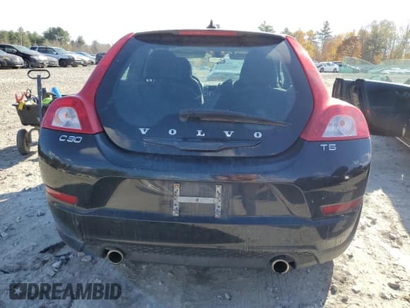 ✅ 2011 Volvo C30 • VIN: YV1672MK5B2224797 • Lot: 78678884. Wystawiony na Copart z przebiegiem 158 526 mil. Bezpłatny archiwum sprzedaży aukcyjnych z USA i szczegółowy raport historii pojazdu na DreamBid. Zdjęcie 6.