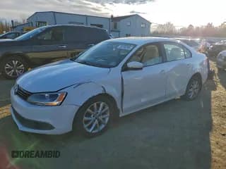 ✅ 2012 Volkswagen Jetta SE • VIN: 3VWDP7AJXCM397115 • Lot: 95766785. Listed on Copart with 112,979 mi. Free auction sales archive from the USA and detailed vehicle history report at DreamBid. Image 1.