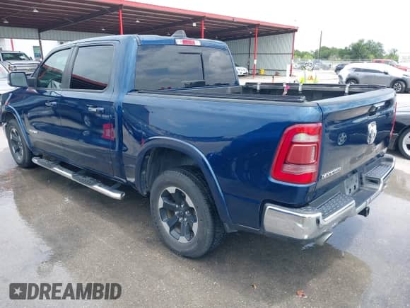 2020 Ram 1500 Laramie с VIN 1C6RREJT6LN321221, выставлен на аукционе IAAI как лот 42651449 с пробегом 68 034 миль миль и . История ставок и продаж доступна на DreamBid. Изображение 3.