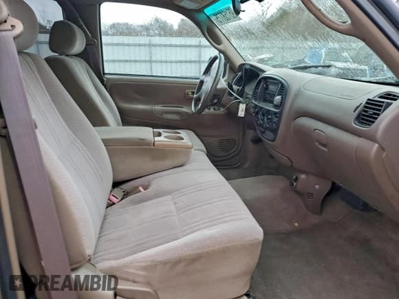 ✅ 2001 Toyota Tundra SR5 • VIN: 5TBBT44141S178477 • Lot: 95158775. Wystawiony na Copart z przebiegiem 86 921 mil. Bezpłatny archiwum sprzedaży aukcyjnych z USA i szczegółowy raport historii pojazdu na DreamBid. Zdjęcie 10.