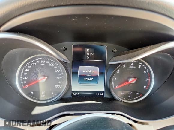 ✅ 2017 Mercedes-Benz C 300 • VIN: WDDWJ4JB4HF513569 • Lot: 71179675. Listed on Copart with 55,487 mi. Free auction sales archive from the USA and detailed vehicle history report at DreamBid. Image 9.