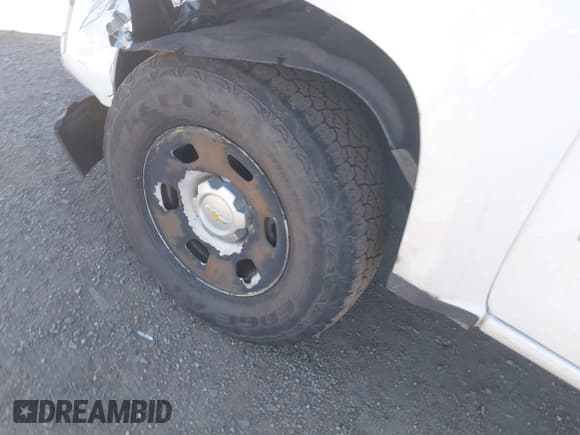 ✅ 2015 Chevrolet Colorado 2WD WT • VIN: 1GCHSAEA9F1179601 • Лот: 43542272. Опубликован ранее на IAAI с пробегом Не указан. Бесплатный доступ к архиву аукционных продаж из США и подробный отчёт об истории автомобиля на DreamBid. Изображение 12.