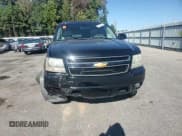 ✅ 2007 Chevrolet Suburban LT • VIN: 3GNFC16097G109942 • Лот: 82736555. Опубликован ранее на Copart с пробегом 186 773 миль. Бесплатный доступ к архиву аукционных продаж из США и подробный отчёт об истории автомобиля на DreamBid. Изображение 14.