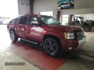 ✅ 2009 Chevrolet Suburban 1LT • VIN: 1GNFK26389R149645 • Lot: 74804484. Wystawiony na Copart z przebiegiem 265 501 mil. Bezpłatny archiwum sprzedaży aukcyjnych z USA i szczegółowy raport historii pojazdu na DreamBid. Zdjęcie 4.