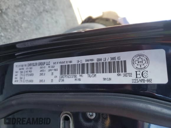 ✅ 2012 Ram 1500 Sport • VIN: 1C6RD7MTXCS157981 • Lot: 82426165. Wystawiony na Copart z przebiegiem 381 914 mil. Bezpłatny archiwum sprzedaży aukcyjnych z USA i szczegółowy raport historii pojazdu na DreamBid. Zdjęcie 12.