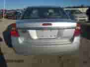 2004 Chevrolet Malibu LS z VIN 1G1ZT54824F240660, wystawiony jako Copart lot #77436794 z przebiegiem 191 987 mil mil oraz Szkoda całkowita • Salvage title. Historia ofert i sprzedaży dostępna na DreamBid. Obrazek 6.