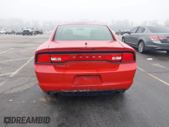 ✅ 2014 Dodge Charger Police • VIN: 2C3CDXAT5EH185995 • Lot: 43590929. Listed on IAAI with 177,171 mi. Free auction sales archive from the USA and detailed vehicle history report at DreamBid. Image 17.