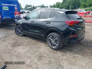 ✅ 2023 Buick Encore GX Select • VIN: KL4MMDSL2PB069771 • Лот: 42401974. Опубликован ранее на IAAI с пробегом 4 384 миль. Бесплатный доступ к архиву аукционных продаж из США и подробный отчёт об истории автомобиля на DreamBid. Изображение 3.