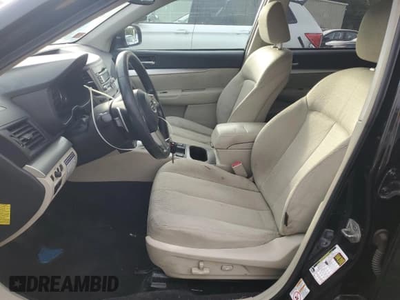 ✅ 2011 Subaru Outback Premium • VIN: 4S4BRBCC6B3335311 • Лот: 85824645. Опубликован ранее на Copart с пробегом 216 380 миль. Бесплатный доступ к архиву аукционных продаж из США и подробный отчёт об истории автомобиля на DreamBid. Изображение 7.