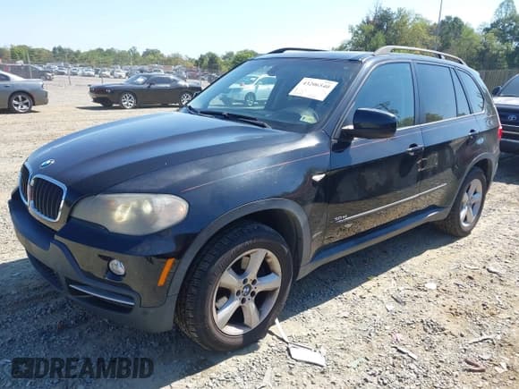 ✅ 2008 BMW X5 3.0si • VIN: 5UXFE43588L031841 • Lot: 43206540. Listed on IAAI with 132,012 mi. Free auction sales archive from the USA and detailed vehicle history report at DreamBid. Image 2.