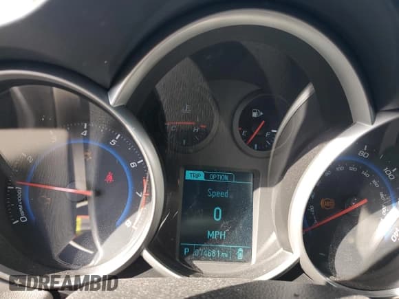 ✅ 2015 Chevrolet Cruze LS • VIN: 1G1PA5SH7F7178444 • Lot: 90308745. Listed on Copart with 74,681 mi. Free auction sales archive from the USA and detailed vehicle history report at DreamBid. Image 9.