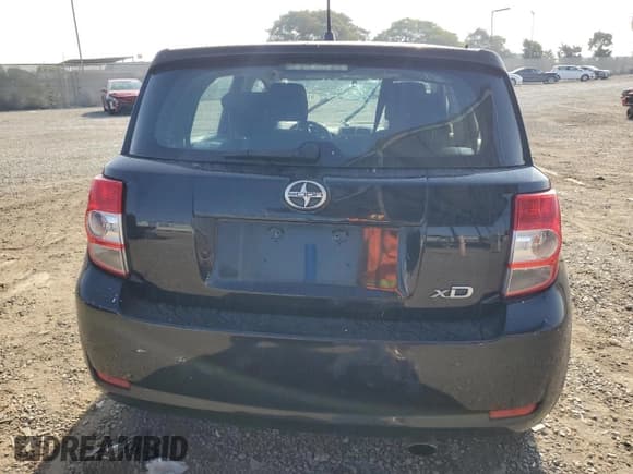 ✅ 2009 Scion xD • VIN: JTKKU10499J048909 • Lot: 91502885. Listed on Copart with 128,936 mi. Free auction sales archive from the USA and detailed vehicle history report at DreamBid. Image 6.