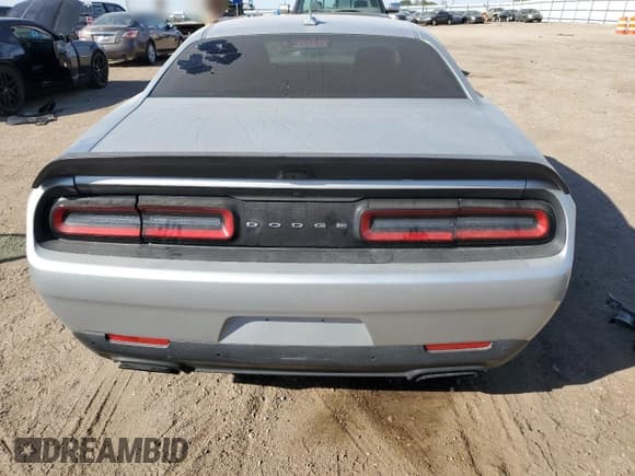 ✅ 2020 Dodge Challenger SRT Hellcat Widebody • VIN: 2C3CDZC93LH239532 • Lot: 72009684. Wystawiony na Copart z przebiegiem 50 633 mil. Bezpłatny archiwum sprzedaży aukcyjnych z USA i szczegółowy raport historii pojazdu na DreamBid. Zdjęcie 6.