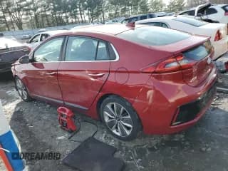 ✅ 2019 Hyundai Ioniq Limited • VIN: KMHC05LC2KU135729 • Lot: 86489754. Wystawiony na Copart z przebiegiem 91 588 mil. Bezpłatny archiwum sprzedaży aukcyjnych z USA i szczegółowy raport historii pojazdu na DreamBid. Zdjęcie 2.