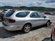 ✅ 2004 Ford Taurus SE • VIN: 1FAFP582X4A197483 • Lot: 69865775. Listed on Copart with 171,301 mi. Free auction sales archive from the USA and detailed vehicle history report at DreamBid. Image 3.