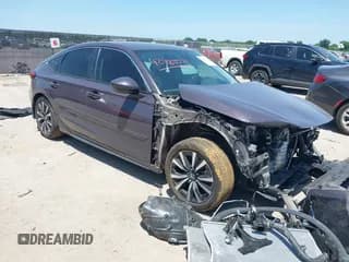 ✅ 2024 Honda Civic EX-L • VIN: 19XFL1H74RE023990 • Lot: 42485571. Wystawiony na IAAI z przebiegiem 8 841 mil. Bezpłatny archiwum sprzedaży aukcyjnych z USA i szczegółowy raport historii pojazdu na DreamBid. Zdjęcie 1.