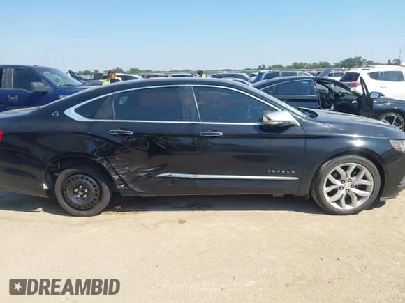 ✅ 2014 Chevrolet Impala LTZ • VIN: 1G1155S34EU117325 • Lot: 43360605. Wystawiony na IAAI z przebiegiem 151 070 mil. Bezpłatny archiwum sprzedaży aukcyjnych z USA i szczegółowy raport historii pojazdu na DreamBid. Zdjęcie 6.