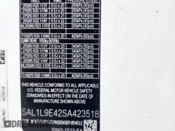 ✅ 2025 Land Rover Range Rover Sport Dynamic SE • VIN: SAL1L9E42SA423518 • Lot: 80709515. Wystawiony na Copart z przebiegiem 5 836 mil. Bezpłatny archiwum sprzedaży aukcyjnych z USA i szczegółowy raport historii pojazdu na DreamBid. Zdjęcie 14.