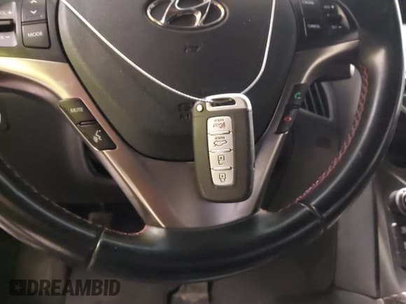 ✅ 2016 Hyundai Genesis Coupe R-Spec • VIN: KMHHU6KJ2GU134961 • Lot: 41902014. Wystawiony na IAAI z przebiegiem 82 384 mil. Bezpłatny archiwum sprzedaży aukcyjnych z USA i szczegółowy raport historii pojazdu na DreamBid. Zdjęcie 11.