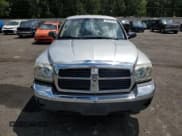 ✅ 2005 Dodge Dakota SLT • VIN: 1D7HE48K75S337445 • Лот: 69220814. Опубликован ранее на Copart с пробегом 161 255 миль. Бесплатный доступ к архиву аукционных продаж из США и подробный отчёт об истории автомобиля на DreamBid. Изображение 5.