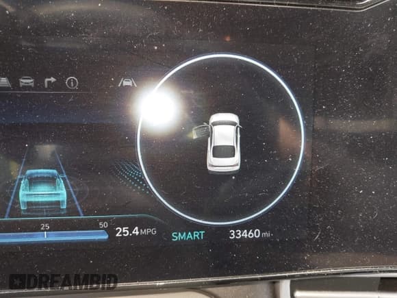 ✅ 2024 Hyundai Elantra SEL • VIN: KMHLM4DG6RU689091 • Lot: 43448185. Listed on IAAI with 33,460 mi. Free auction sales archive from the USA and detailed vehicle history report at DreamBid. Image 16.