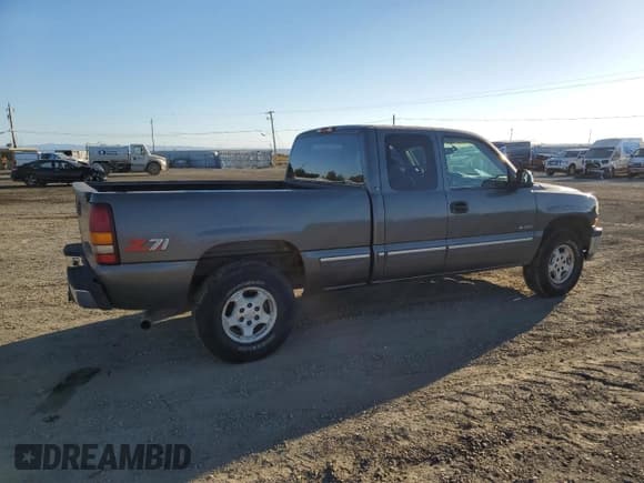 ✅ 1999 Chevrolet Silverado 1500 LT • VIN: 1GCEK19T6XE226902 • Лот: 77575034. Опубликован ранее на Copart с пробегом 192 183 миль. Бесплатный доступ к архиву аукционных продаж из США и подробный отчёт об истории автомобиля на DreamBid. Изображение 3.