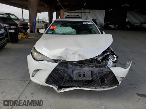 ✅ 2015 Toyota Camry LE • VIN: 4T1BD1FK9FU164856 • Лот: 72057745. Опубликован ранее на Copart с пробегом 57 436 миль. Бесплатный доступ к архиву аукционных продаж из США и подробный отчёт об истории автомобиля на DreamBid. Изображение 5.